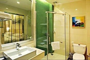 Nanchang Oriental Lark Hotel Exterior foto